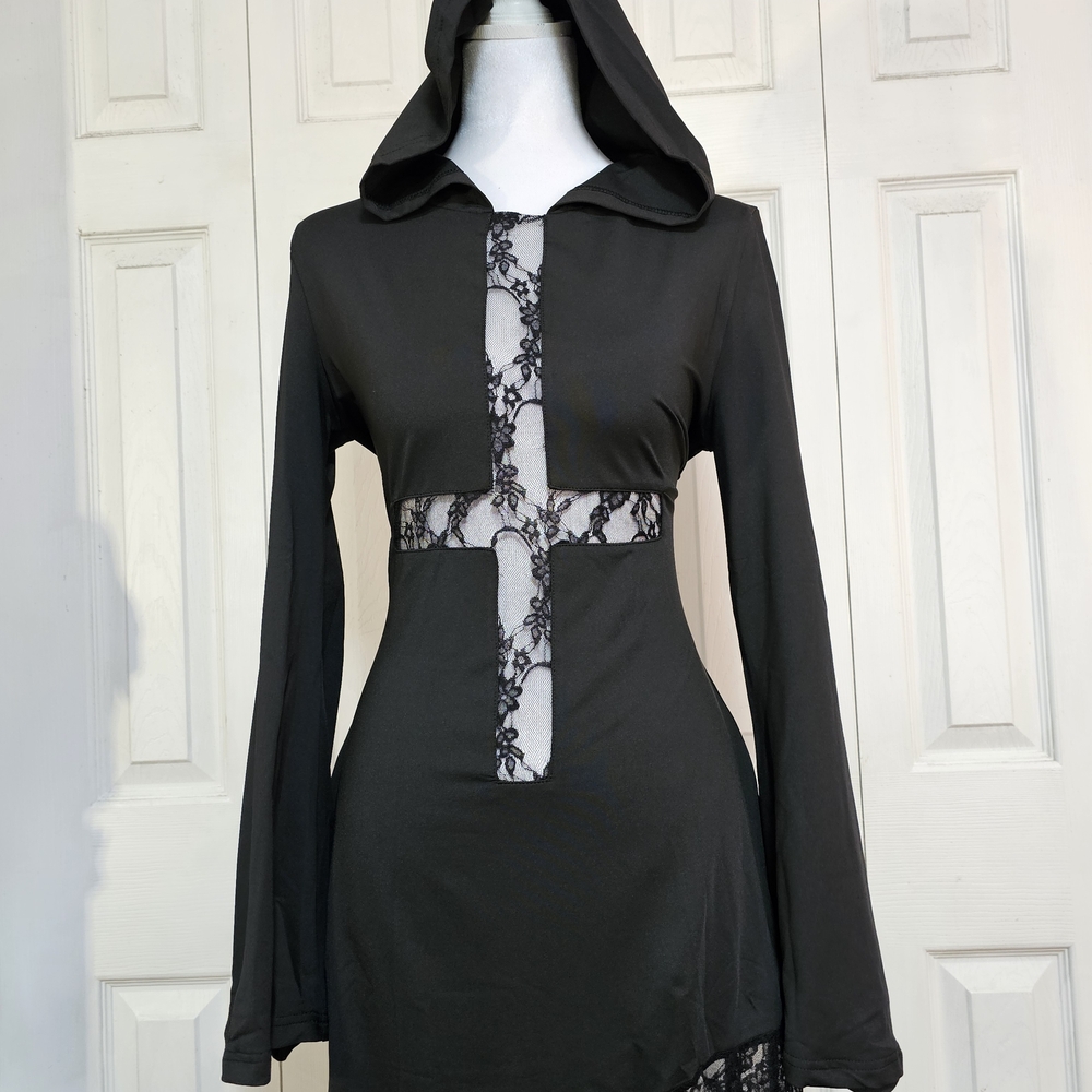 ​🖤 Goth Cross Lace Maxi Dress 🖤 - Picture 7 of 9